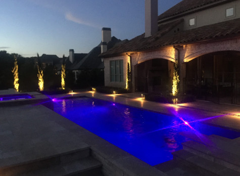 Professional landscape lighting in DFW